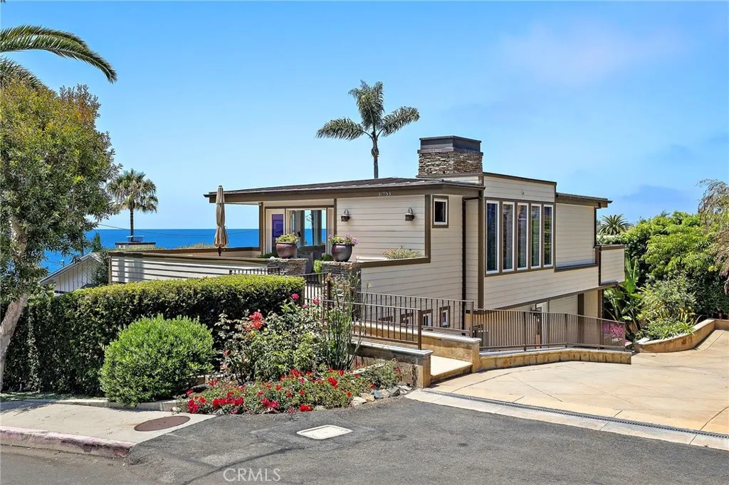 31953 10th Avenue, Laguna Beach, CA 92651 - Main photo, Laguna Beach, CA