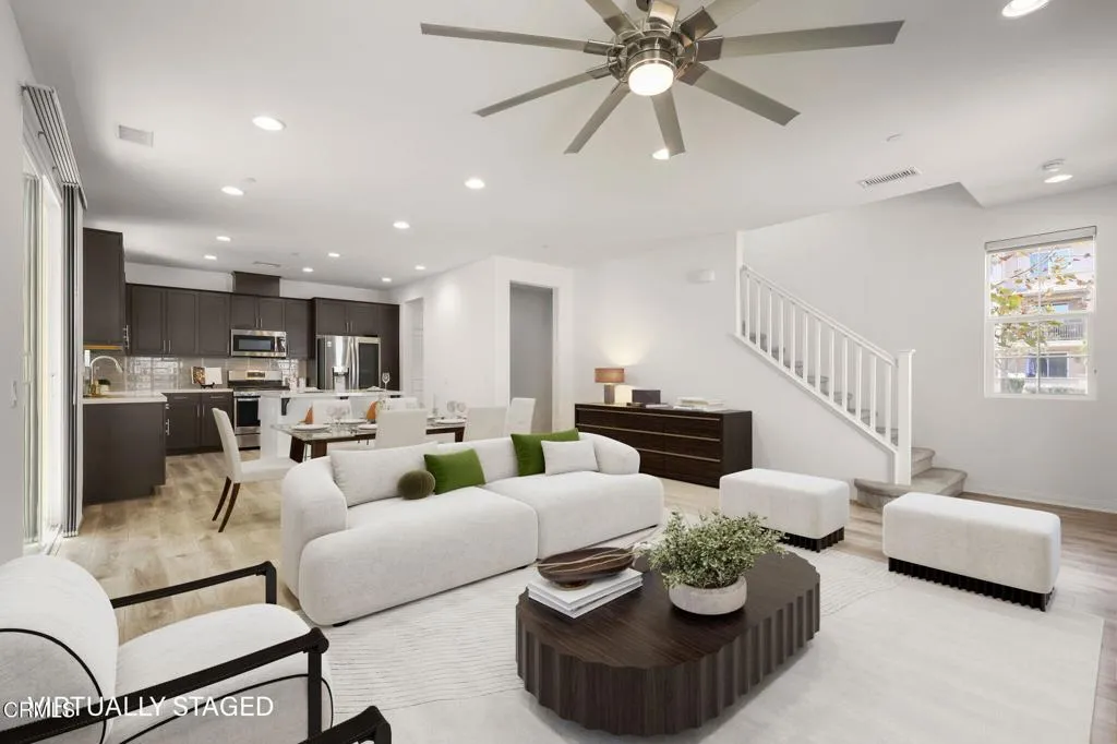 168 Townsite Promenade, Camarillo, CA 93010 - Photo 3 of 49, Camarillo, CA