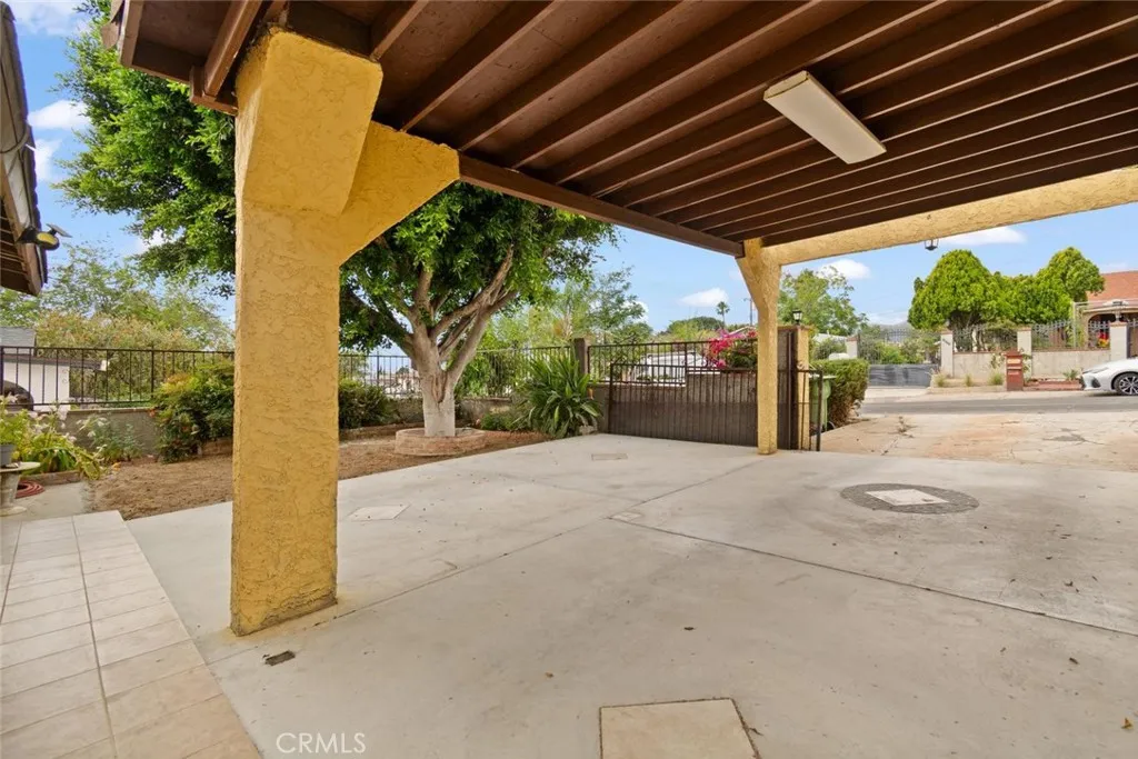 13260 Raven, Sylmar, CA 91342 - Photo 3 of 38, Sylmar, CA