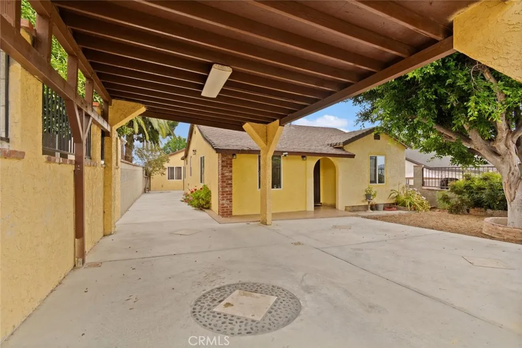 13260 Raven, Sylmar, CA 91342 - Photo 2 of 38, Sylmar, CA