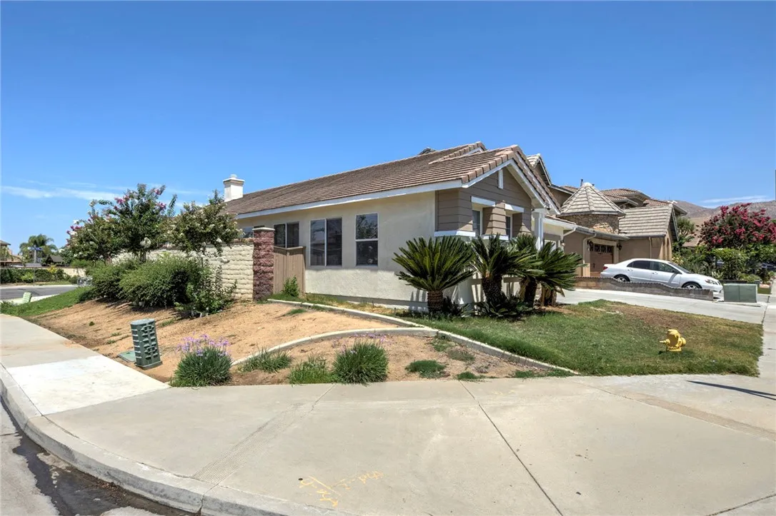 13247 Yellowwood Street, Moreno Valley, CA 92553 - Photo 2 of 41, Moreno Valley, CA