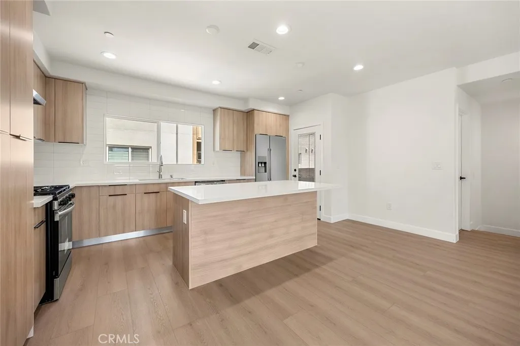 7692 9th Street Unit 105, Buena Park, CA 90621 - Photo 3 of 31, Buena Park, CA