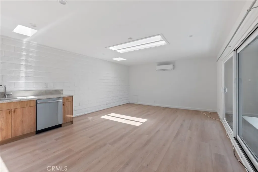 1105 N Coast Hwy Unit G, Laguna Beach, CA 92651 - Photo 2 of 14, Laguna Beach, CA