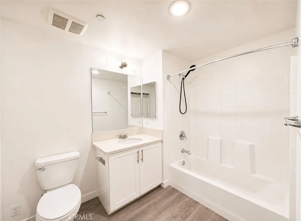 1025 S Berendo Street Unit 202, Los Angeles, CA 90006 - Photo 5 of 10, Los Angeles, CA