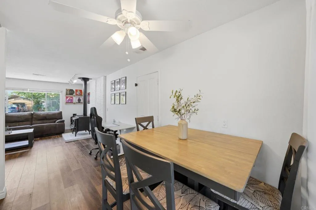 https://cdn.realtyfeed.com/cdn/127/306772342/e9786ad065b4d27c41aad512068f87b5.webp