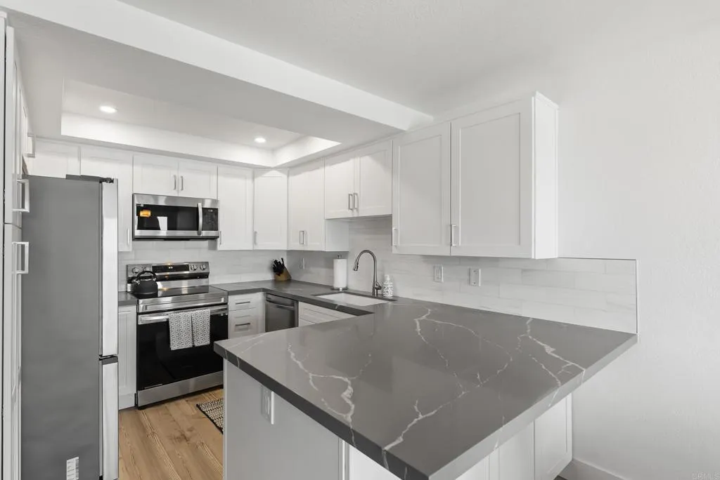 https://cdn.realtyfeed.com/cdn/127/306772348/6182598f3414c7ca8d017acc07bde51a.webp