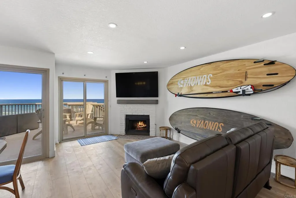 https://cdn.realtyfeed.com/cdn/127/306772348/ffce7c2d7f392022ae1aa70efdacdea2.webp