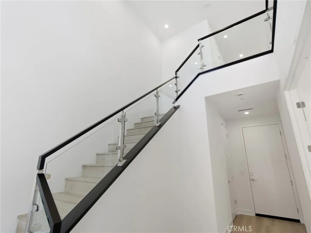 https://cdn.realtyfeed.com/cdn/127/306772391/8b59662b501404f00b3a32d3663e03db.webp