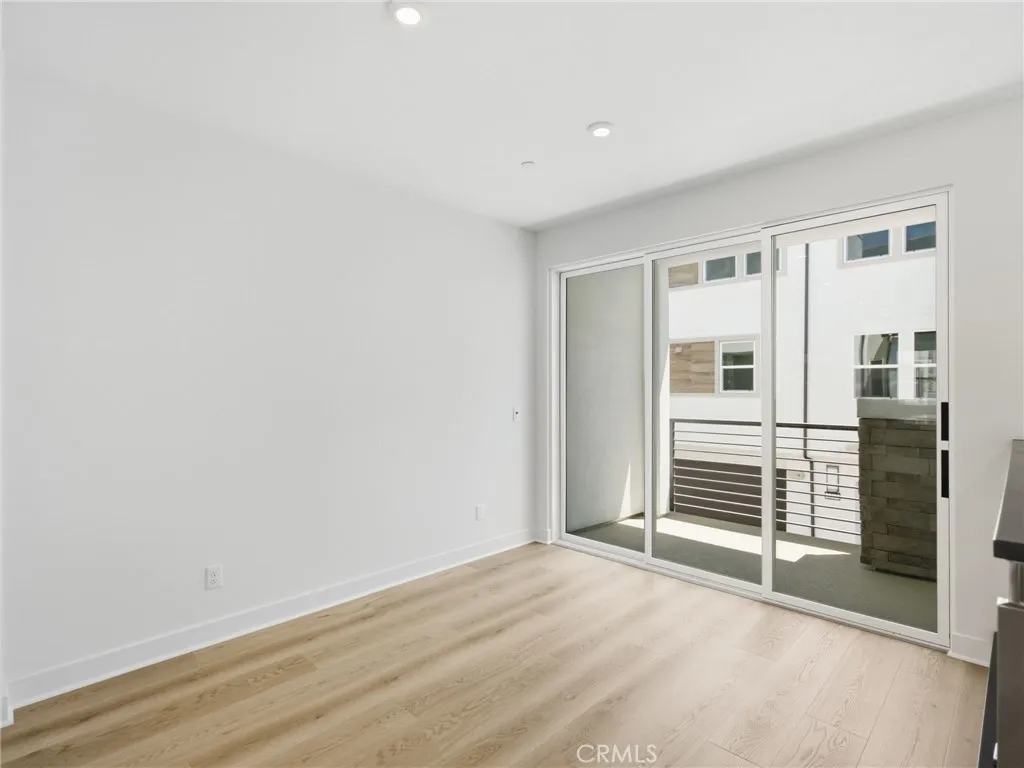 https://cdn.realtyfeed.com/cdn/127/306772391/ed6c3ab2b98151cbafd8ddebc531f3f6.webp