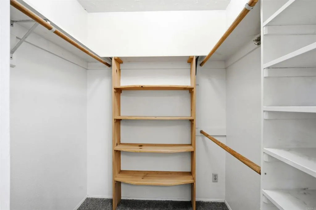 https://cdn.realtyfeed.com/cdn/127/306772399/0e7ddd48e38a6391892ddc9f3c918c62.webp