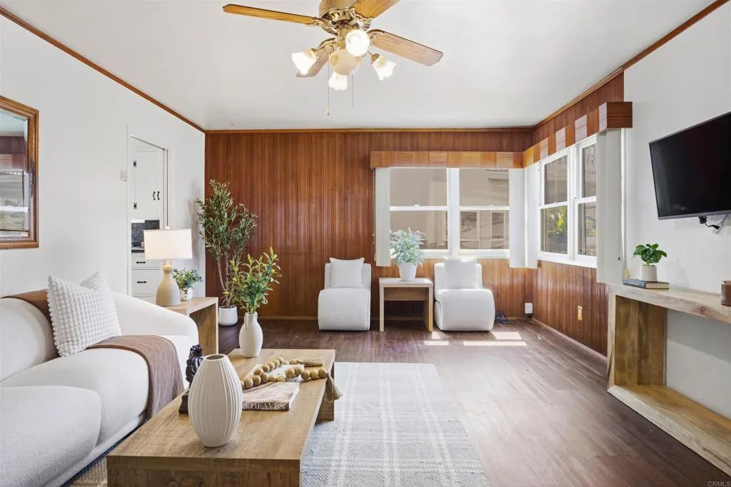 https://cdn.realtyfeed.com/cdn/127/306772399/2317b23581eb9b92dd2eb0c9a0d7490f.webp