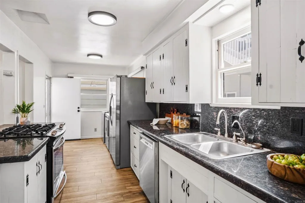 https://cdn.realtyfeed.com/cdn/127/306772399/c98dc3455e0777a30932b8db47f44c7f.webp