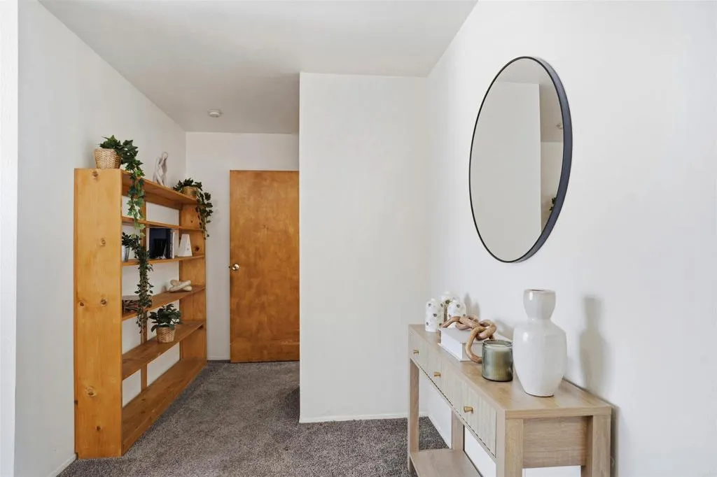 https://cdn.realtyfeed.com/cdn/127/306772399/ca32cb3333982c5bcd1ae01725c511d5.webp