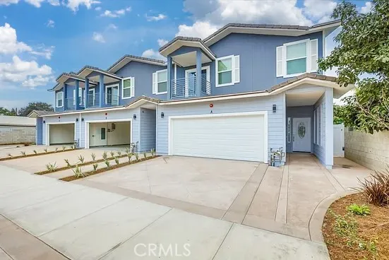 1113 N. Bewley, Santa Ana, CA 92703 - Photo 4 of 16, Santa Ana, CA