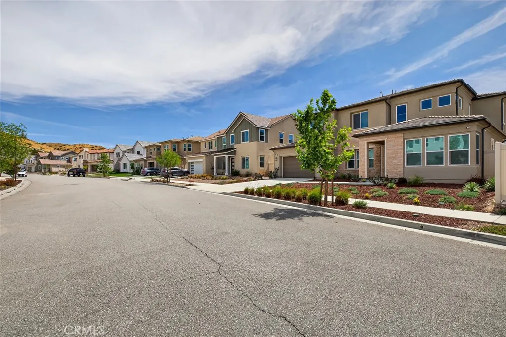 17728 Ridgeline Court, Canyon Country, CA 91350 - Photo 3 of 50, Canyon Country, CA