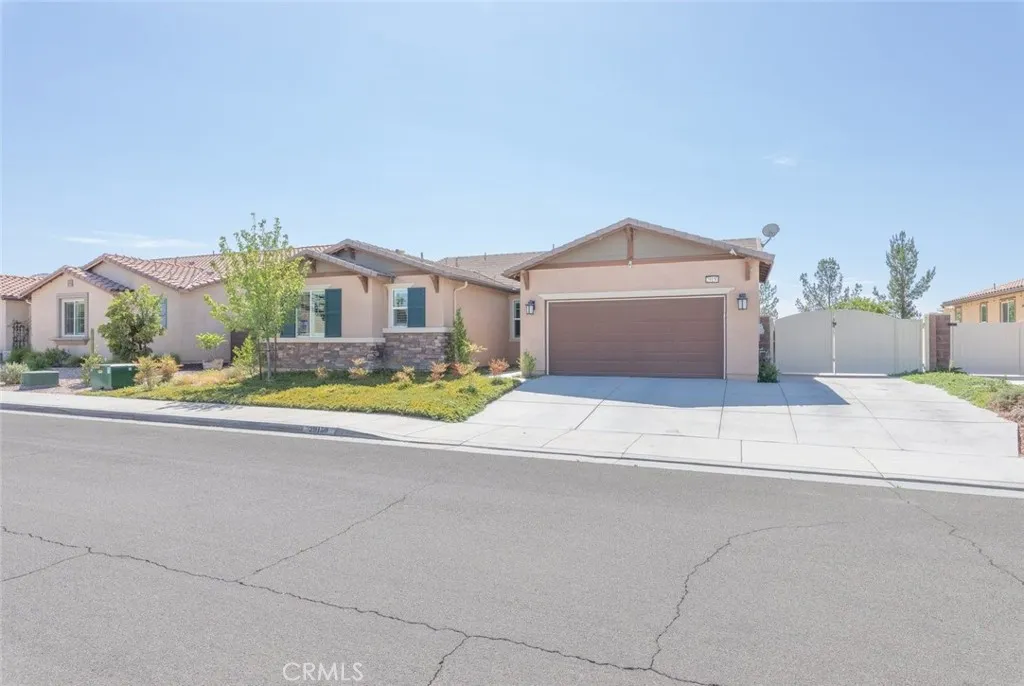 29150 Hawthorn, Lake Elsinore, CA 92530 - Photo 3 of 46, Lake Elsinore, CA