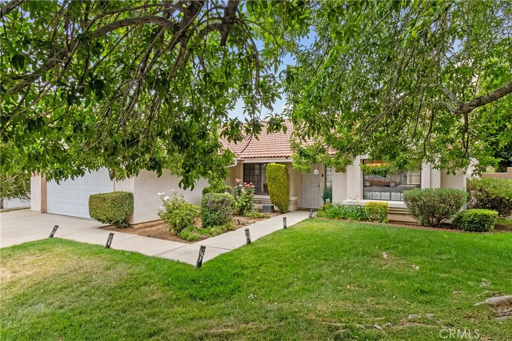 40506 Palmas Court, Palmdale, CA 93551 - Photo 3 of 38, Palmdale, CA
