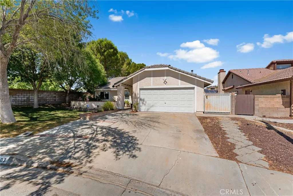 44003 Shad, Lancaster, CA 93536 - Photo 3 of 29, Lancaster, CA