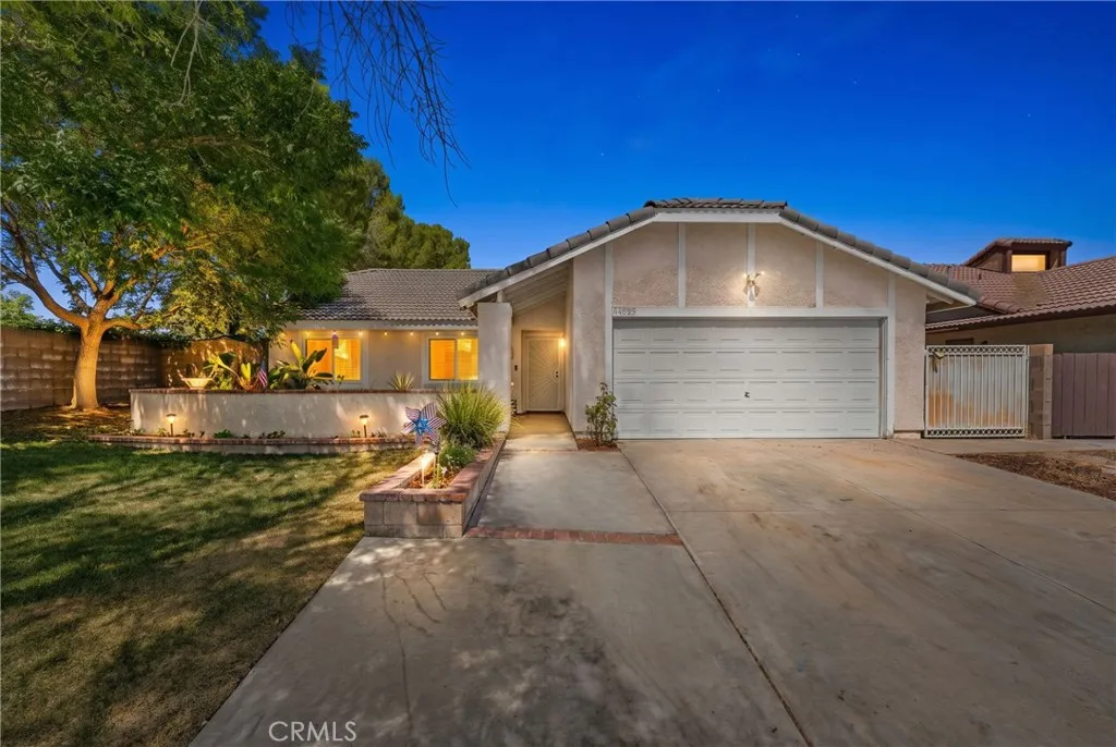 44003 Shad, Lancaster, CA 93536 - Photo 2 of 29, Lancaster, CA