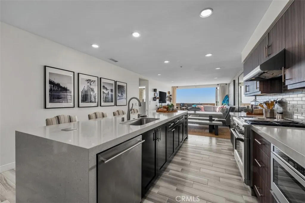 Photo #31: OC26148498 Listing: Photo #31