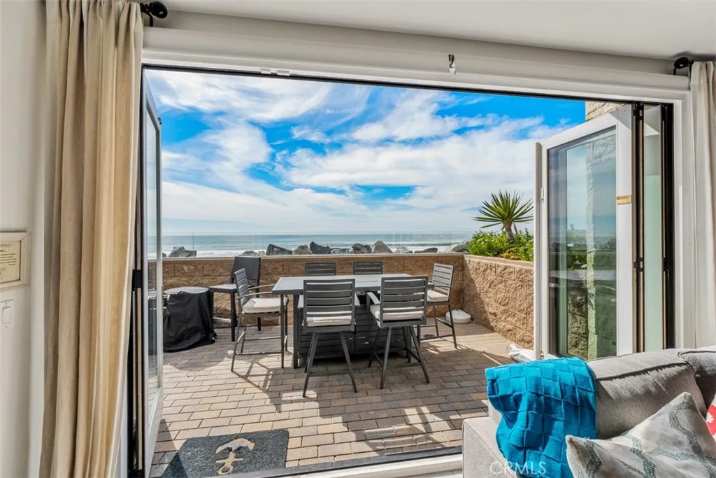 Photo #11: OC26148498 Listing: Photo #11