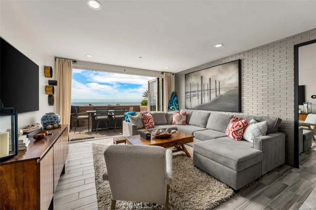 Photo #17: OC26148498 Listing: Photo #17