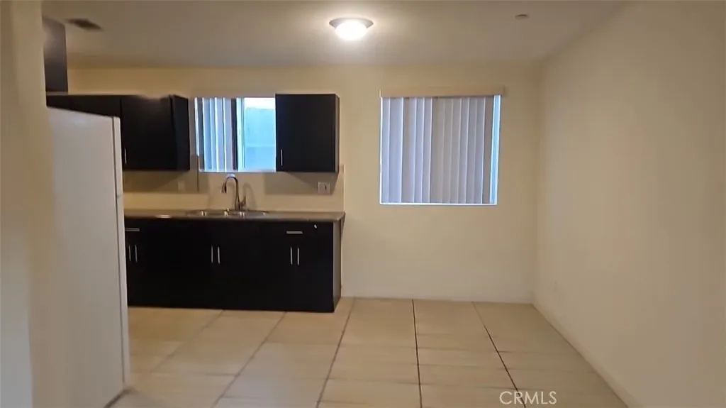 812 E 76th, Los Angeles, CA 90001 - Photo 2 of 28, Los Angeles, CA