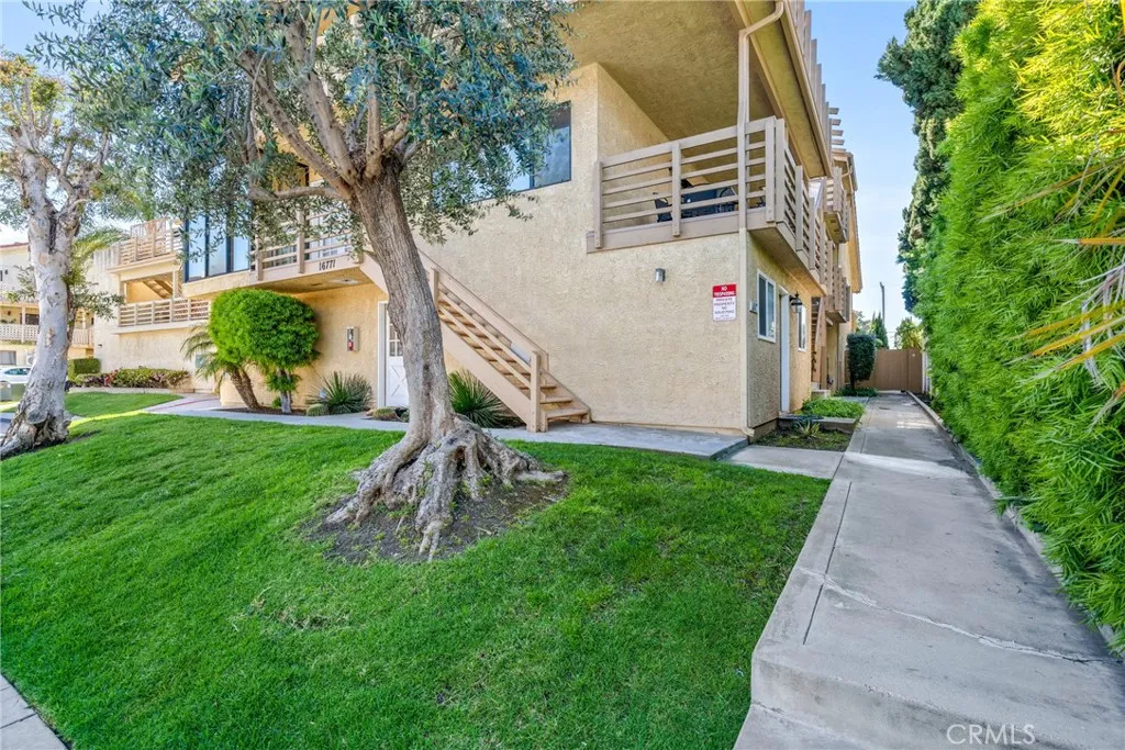 16771 Moody Cir., Huntington Beach, CA 92649 - Photo 2 of 15, Huntington Beach, CA