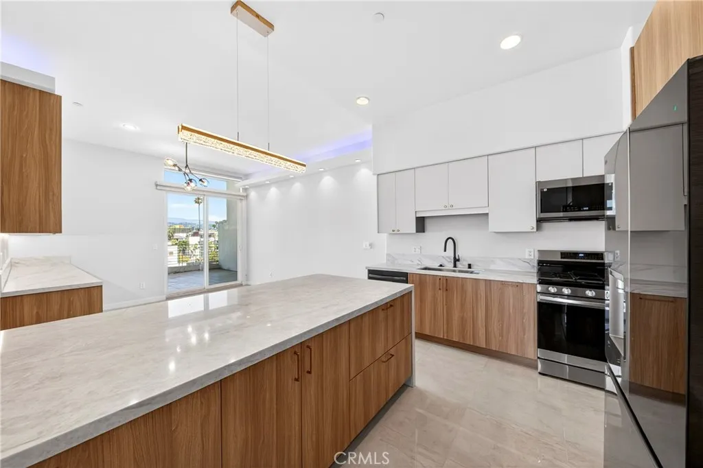 401 N Serrano Unit Ph3, Los Angeles, CA 90004 - Photo 5 of 29, Los Angeles, CA