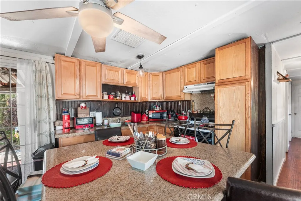 3300 15th West Unit 11, Rosamond, CA 93560 - Photo 3 of 26, Rosamond, CA