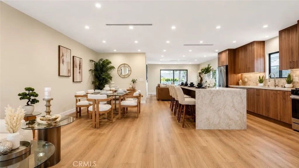 1436 N Frederic, Burbank, CA 91505 - Photo 4 of 44, Burbank, CA