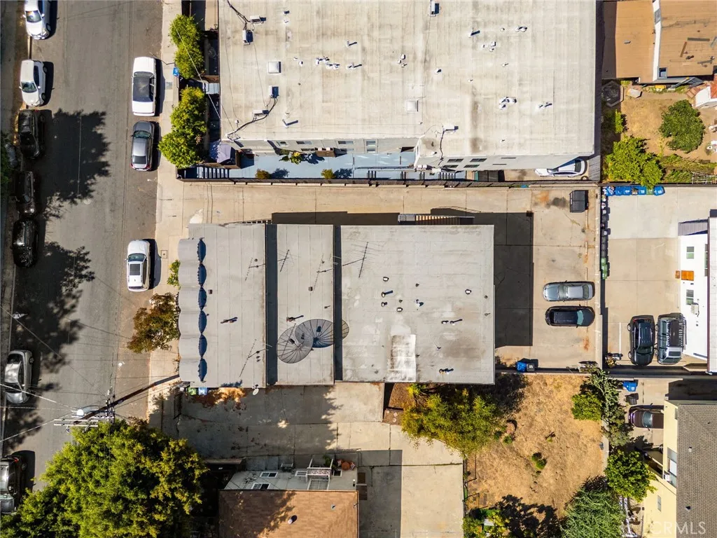 1331 Sutherland, Los Angeles, CA 90026 - Photo 4 of 9, Los Angeles, CA