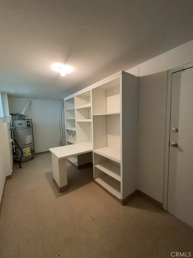 18550 Hatteras Street Unit 21, Los Angeles, CA 91356 - Photo 4 of 18, Los Angeles, CA