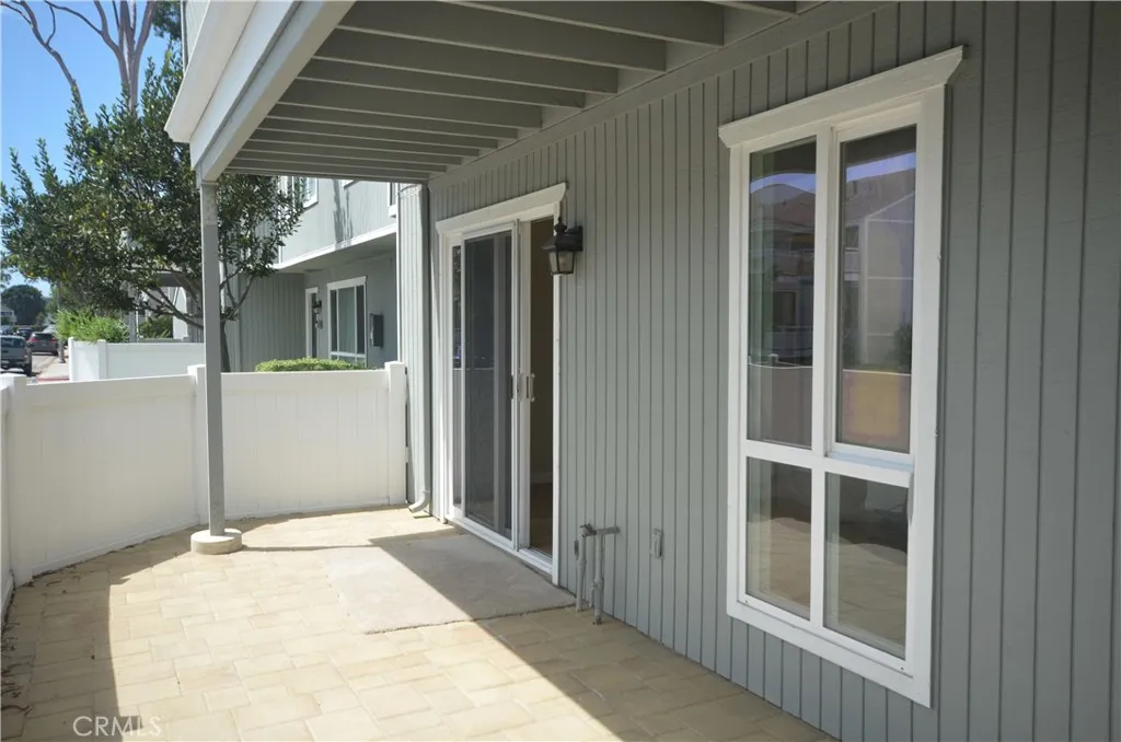 10 Seaside Circle, Newport Beach, CA 92663 - Photo 5 of 5, Newport Beach, CA