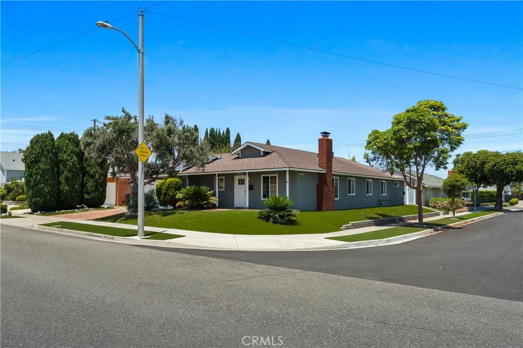 1184 Dorset, Costa Mesa, CA 92626 - Photo 2 of 40, Costa Mesa, CA