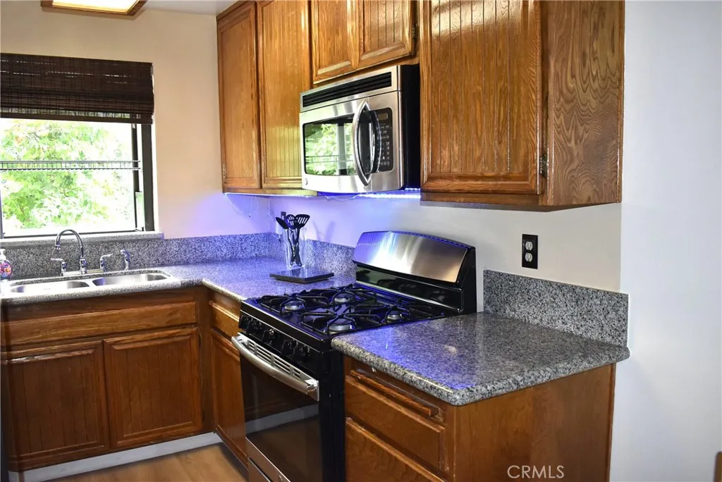 18169 Sundowner Unit 907, Canyon Country, CA 91387 - Photo 2 of 6, Canyon Country, CA