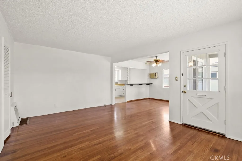 4422 Knoxville, Lakewood, CA 90713 - Photo 5 of 20, Lakewood, CA