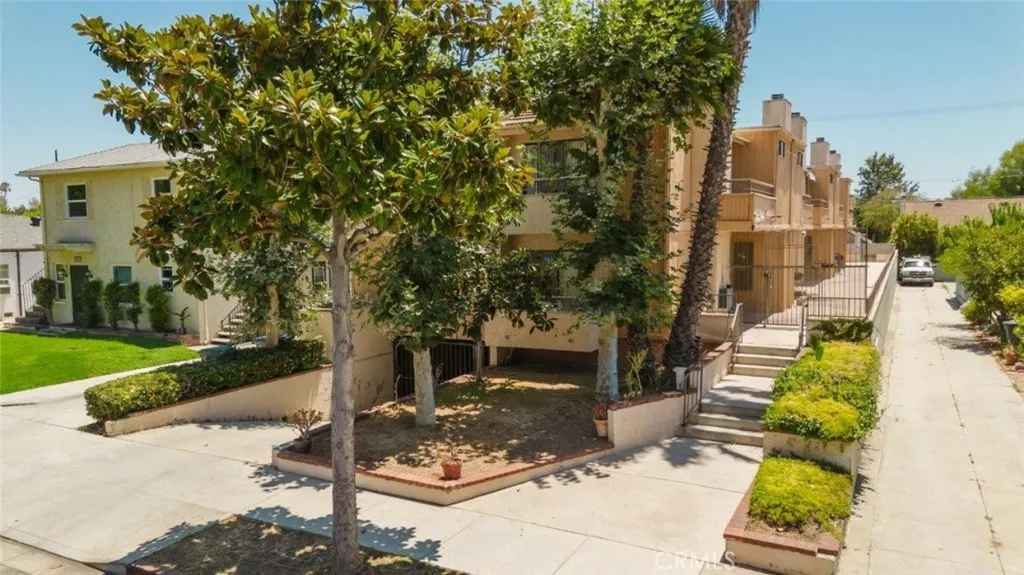608 Hawthorne Street Unit C, Glendale, CA 91204 - Photo 4 of 38, Glendale, CA