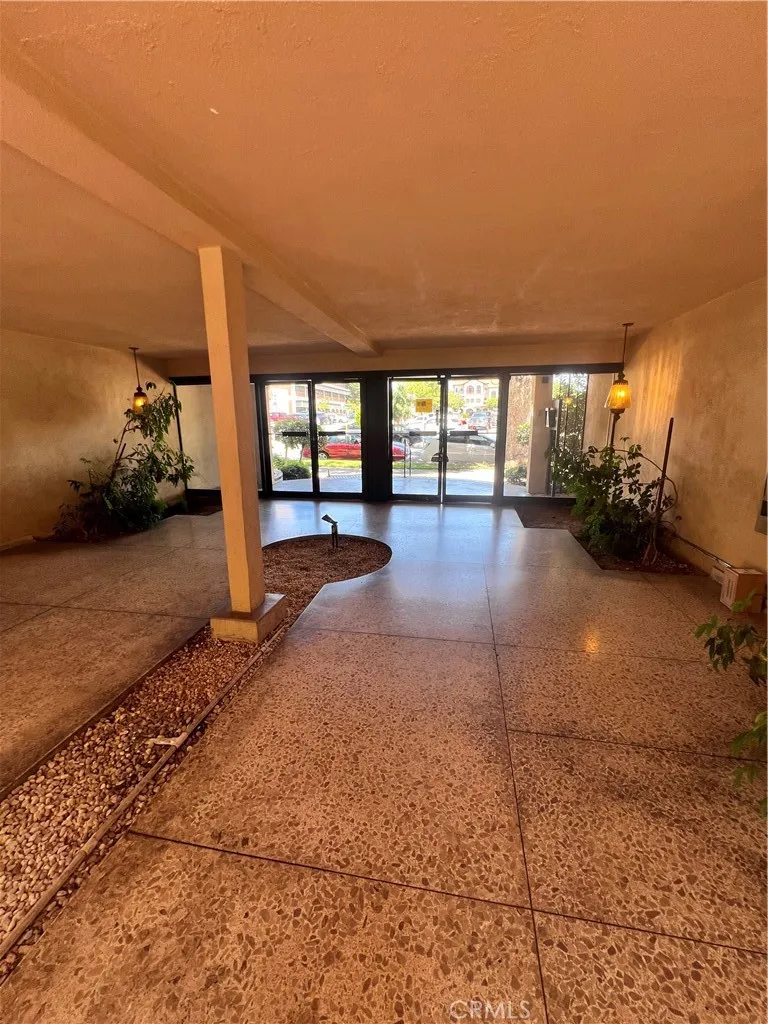 215 N Kenwood, Glendale, CA 91206 - Photo 5 of 18, Glendale, CA