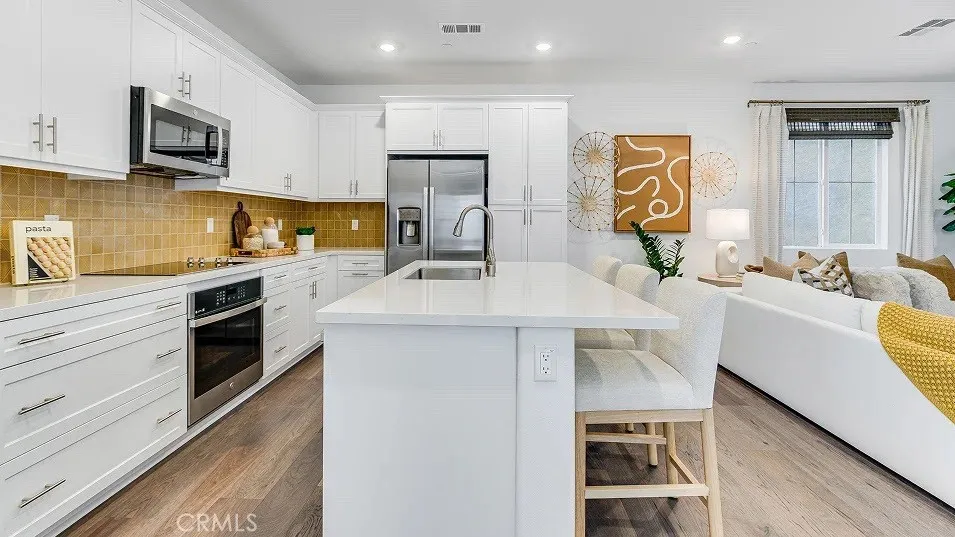 1332 Thunderbolt Lane, Rialto, CA 92376 - Photo 4 of 23, Rialto, CA
