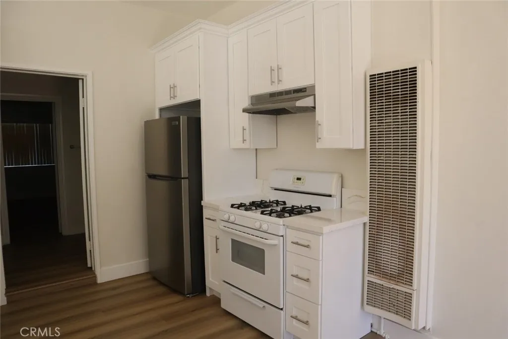 234 Avenida Miramar, San Clemente, CA 92672 - Photo 3 of 8, San Clemente, CA