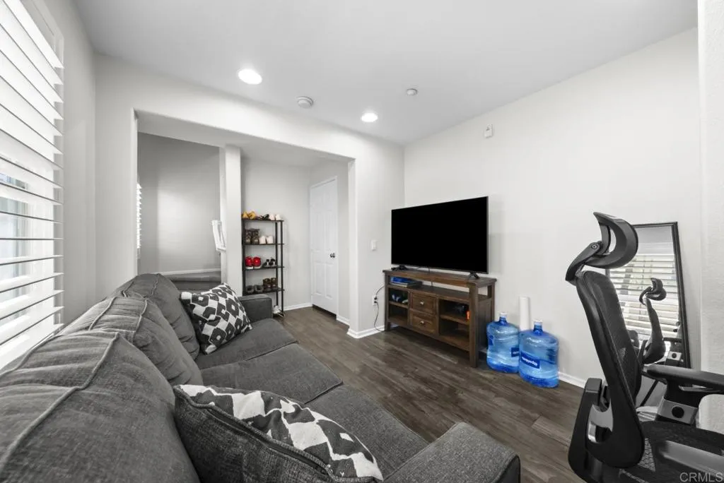 Photo #12: PTP2605475 Listing: Photo #12