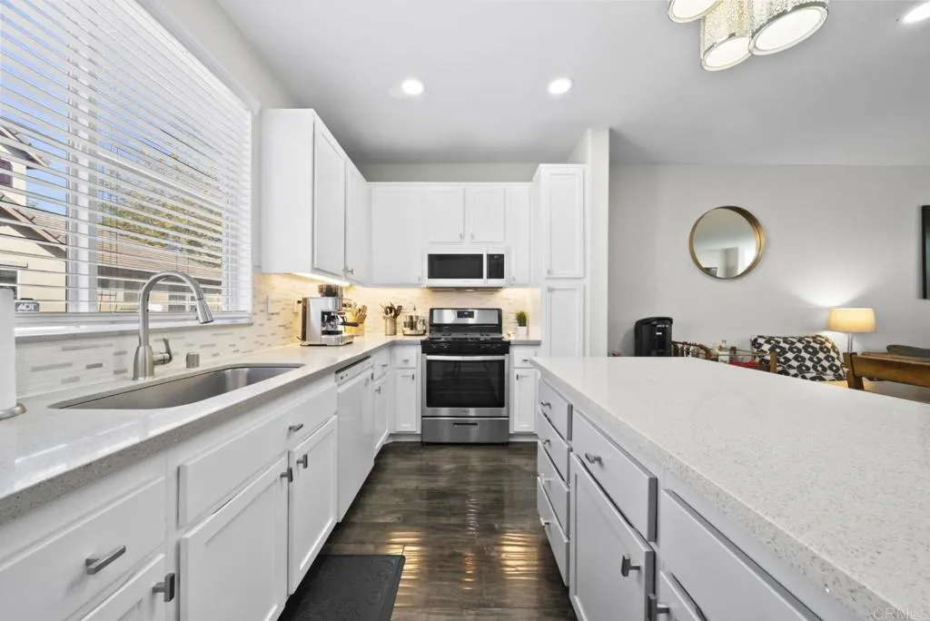 Photo #9: PTP2605475 Listing: Photo #9