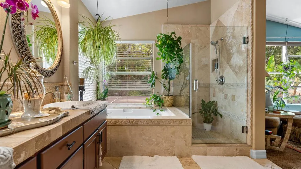 https://cdn.realtyfeed.com/cdn/127/306772652/b2c1947c0f3b0be23a36206f69981e81.webp
