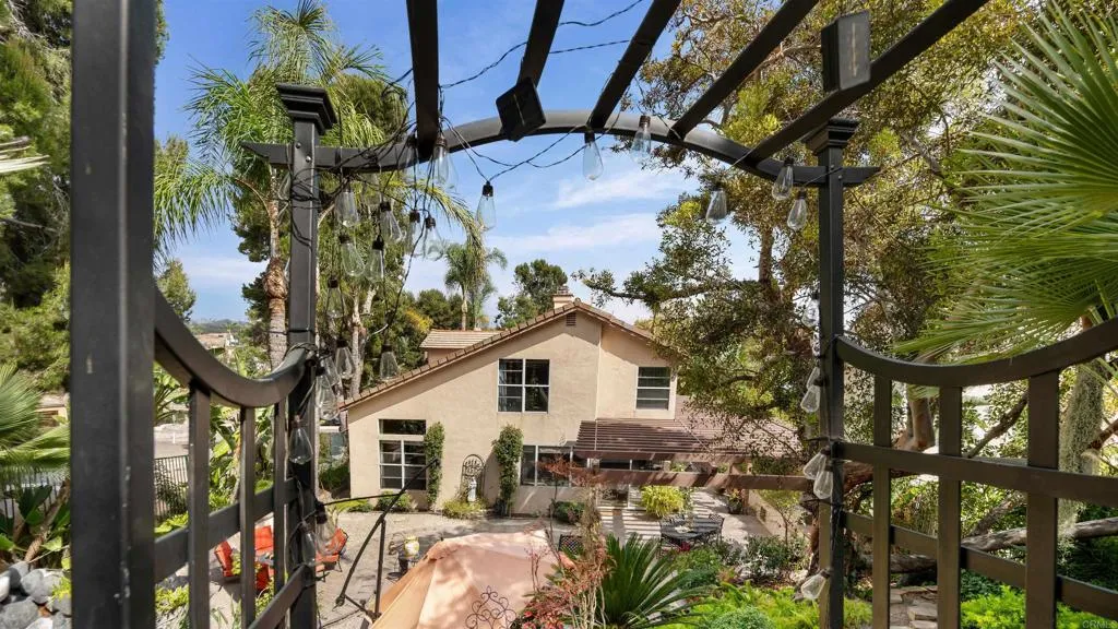 https://cdn.realtyfeed.com/cdn/127/306772652/dc5fa520026442147c9f51c32a73a6da.webp