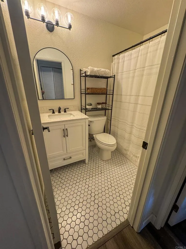 https://cdn.realtyfeed.com/cdn/127/306772724/d91d0c5472854c0ab4251618661081bd.webp