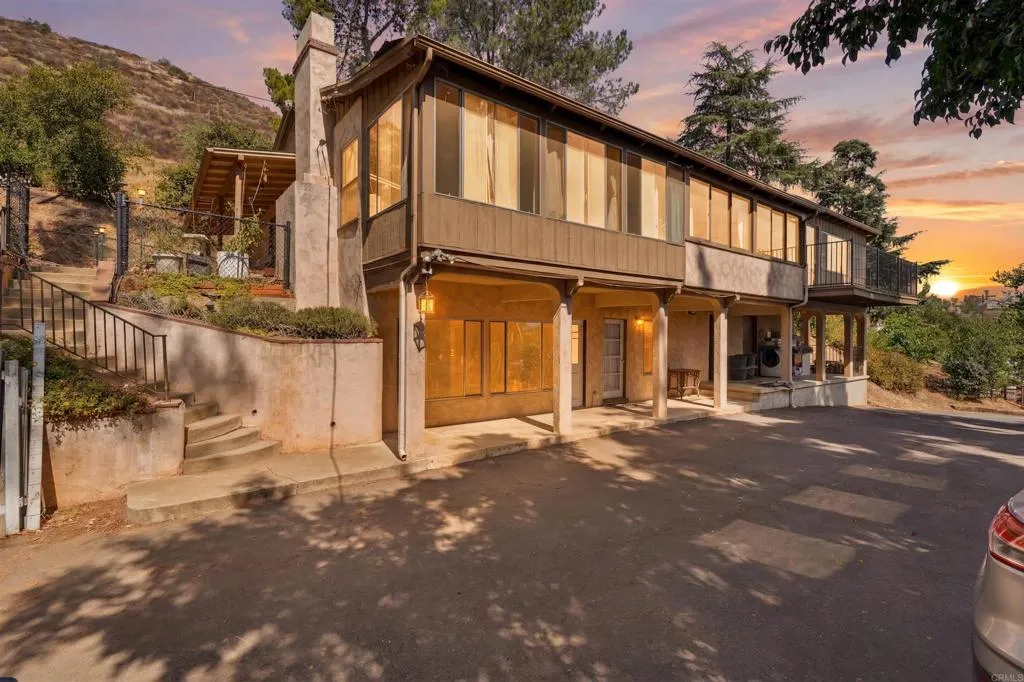 11825 Taia Ln, Lakeside, CA 92040 - Main photo, Lakeside, CA