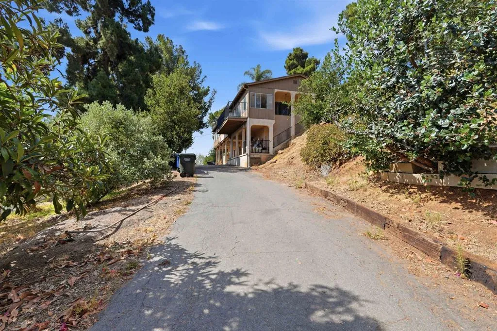 11825 Taia Ln, Lakeside, CA 92040 - Photo 2 of 44, Lakeside, CA