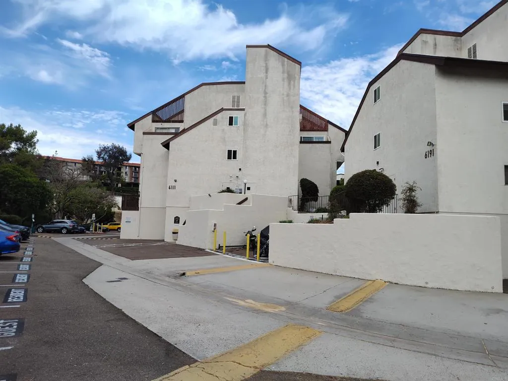 6111 Rancho Mission Road Unit 106, San Diego, CA 92108 - Main photo, San Diego, CA