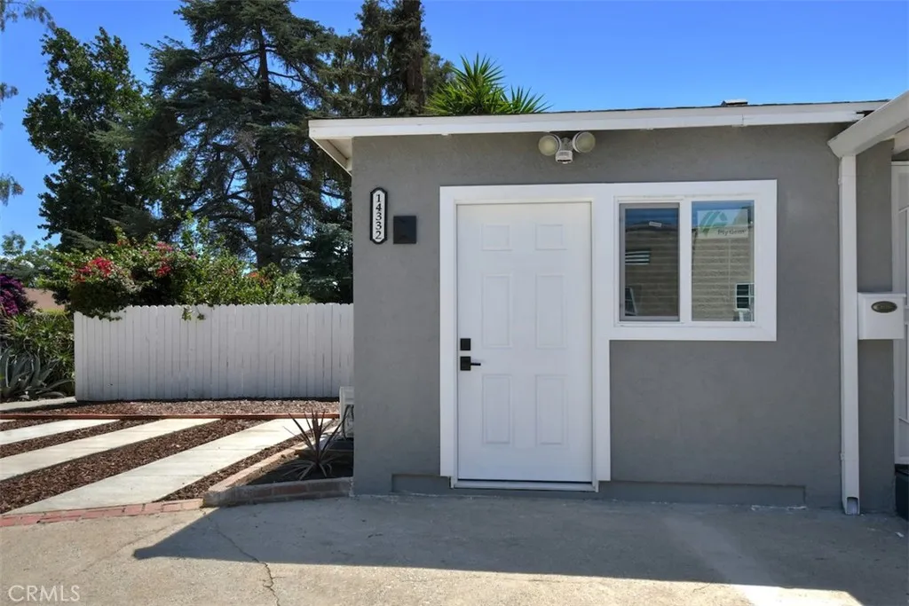 Van Nuys, CA 91401
